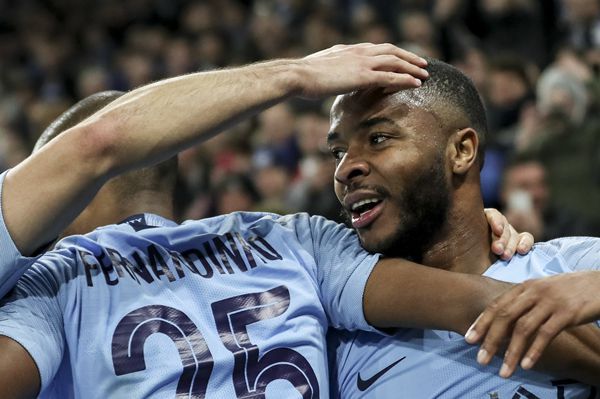 法兰克福客场逆转胜沙尔克,继续保持不败的简单介绍 法兰克福客场逆转胜沙尔克,继续保持不败的简单介绍