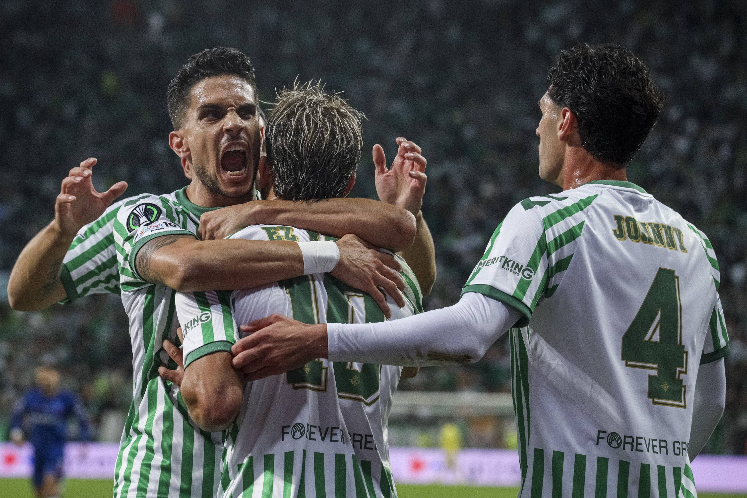 包含佛罗伦萨主场击败赫尔切斯,取得胜利的词条 包含佛罗伦萨主场击败赫尔切斯,取得胜利的词条