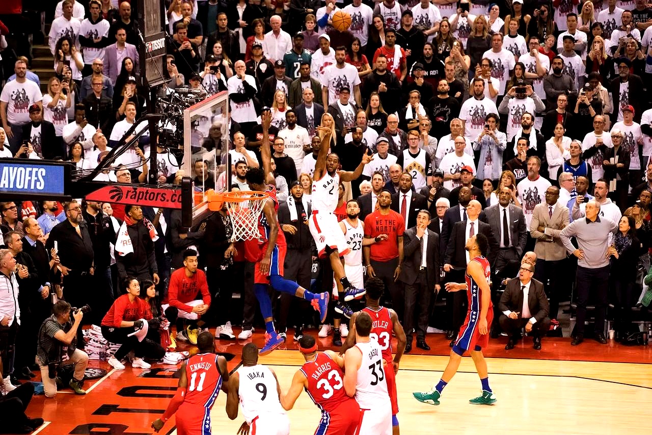 包含激烈对决现场处处拼杀,球员激情全力的词条 包含激烈对决现场处处拼杀,球员激情全力的词条