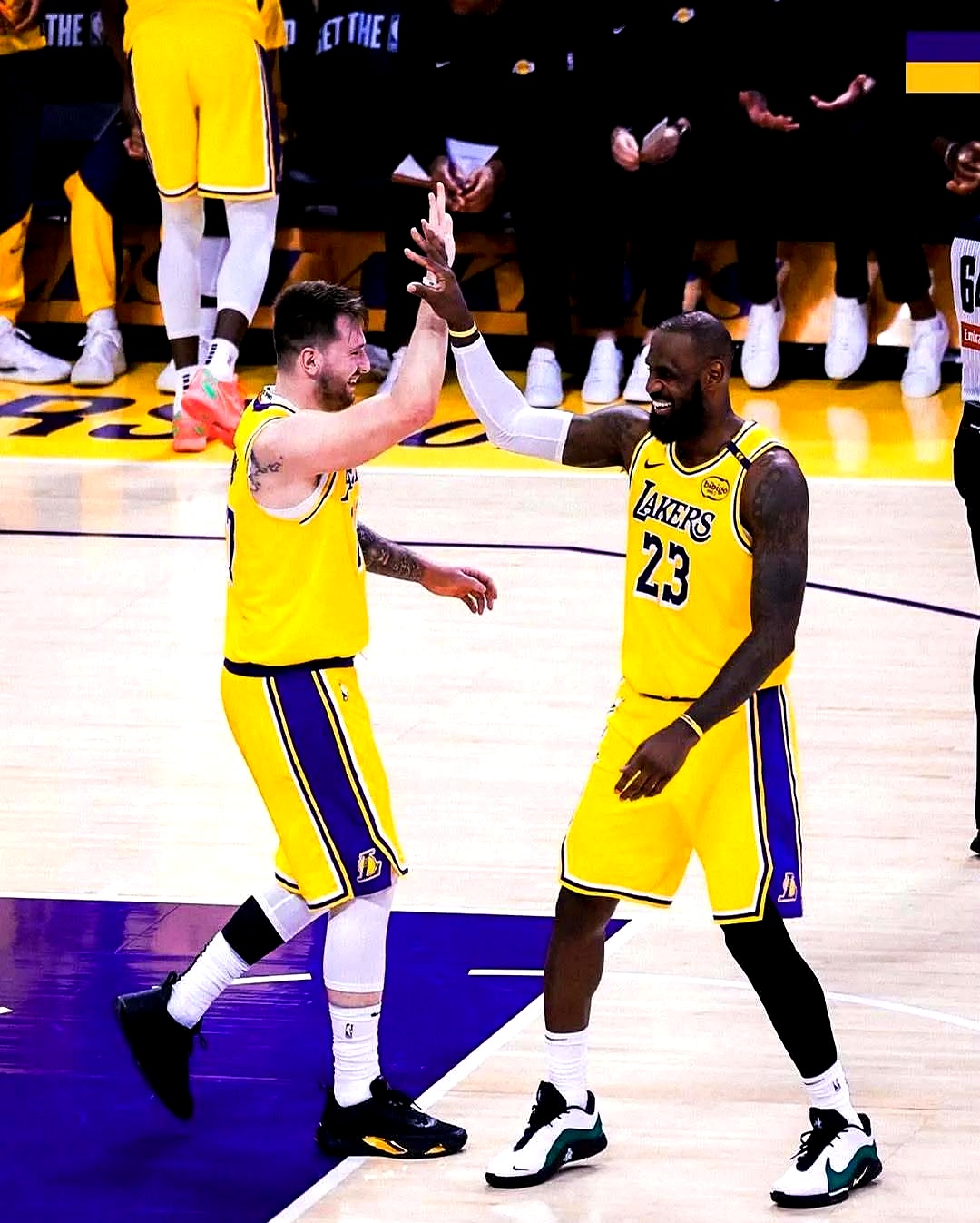 开云体育入口-包含爵士大胜掘金，西部竞争激烈的词条