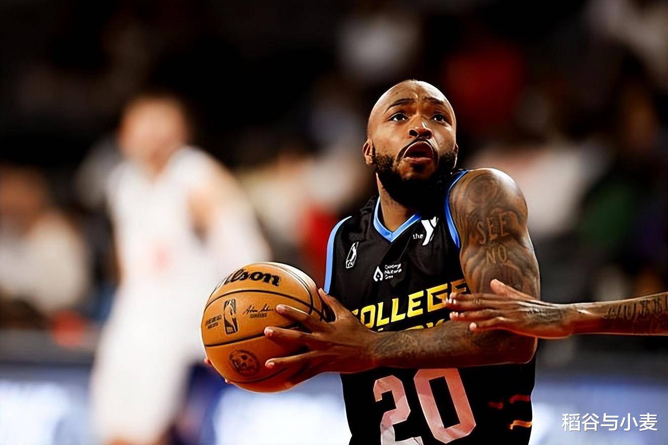 开云下载-老鹰队年轻球员崭露头角，迎接新的挑战