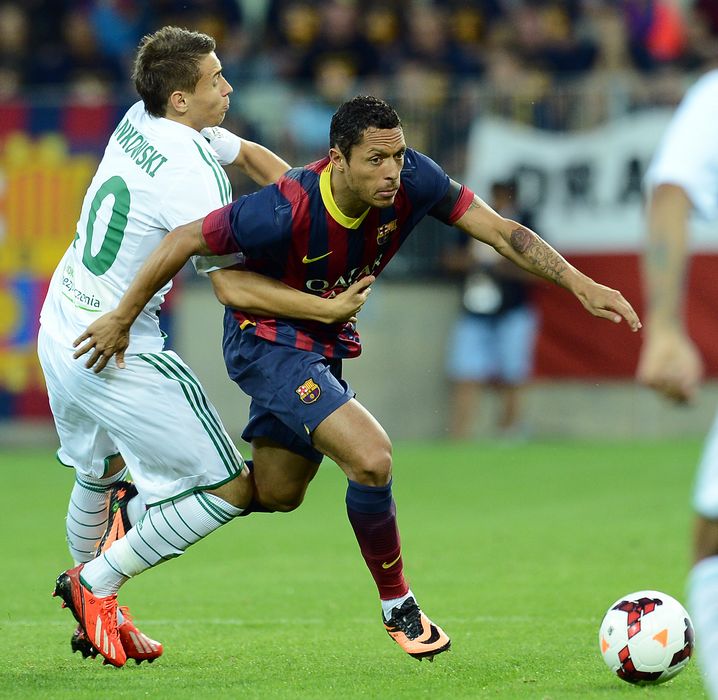 开云体育登录-米什利主裁比较抢眼，但无助球队取胜