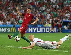 CR后卫挑大梁甘伯后守阵妙举